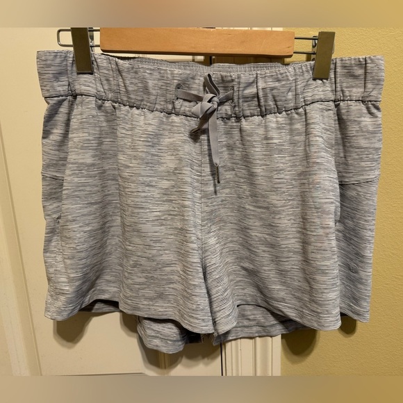 lululemon athletica Pants - Lululemon Athletica Shorts Gray White Sz 10